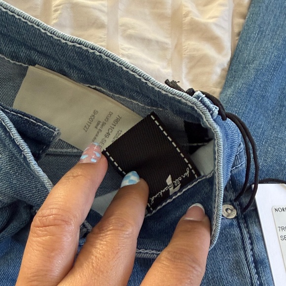 7 For All Mankind Classic Indigo Denim - Picture 4 of 5